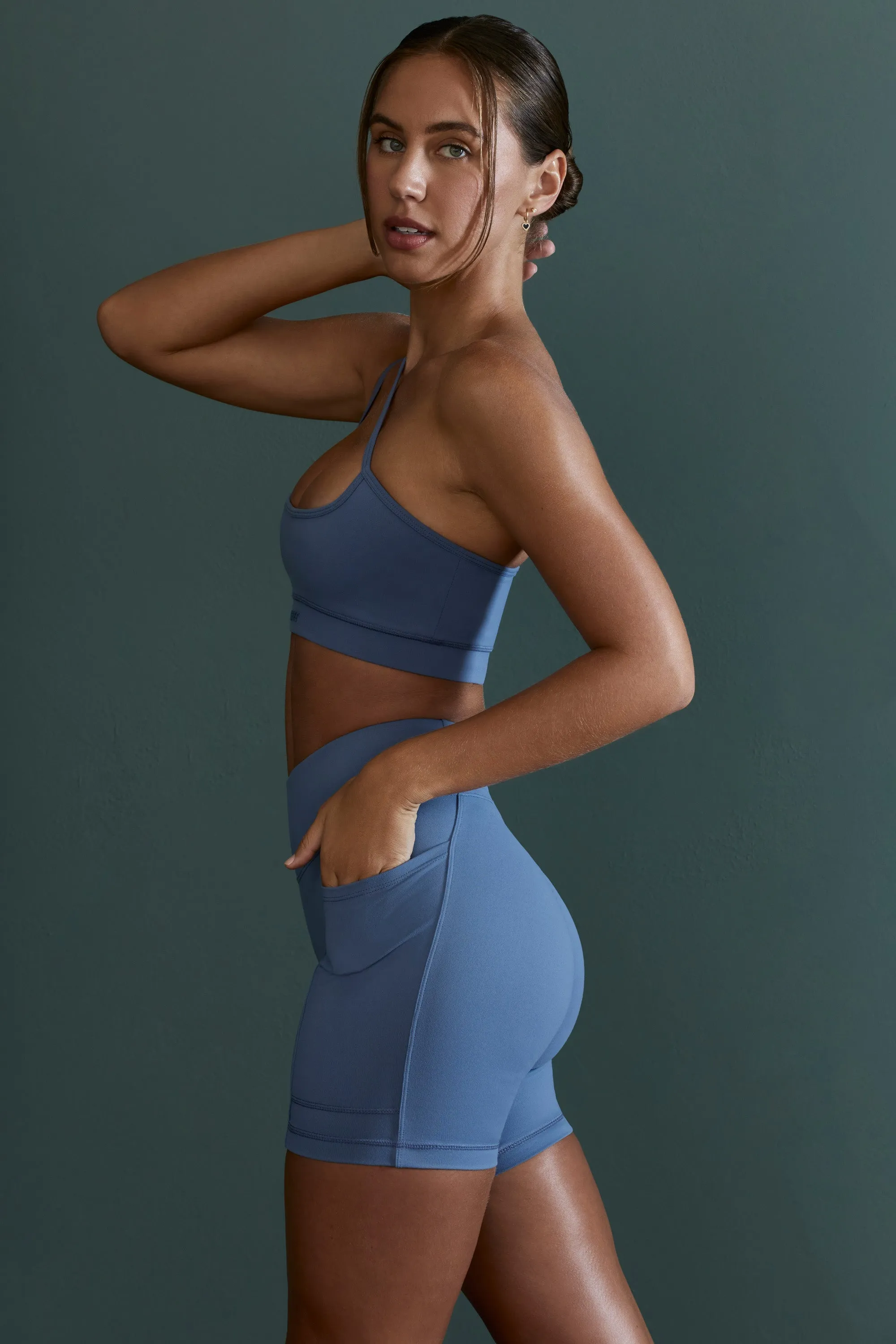 Asymmetric Neckline Sports Bra in Blue