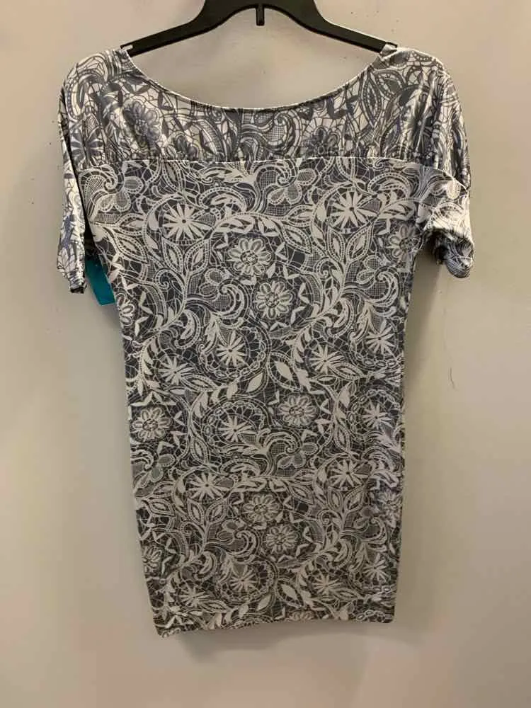 BANANA REPUBLIC Dresses and Skirts Size XS GRY/WHT Floral Dress