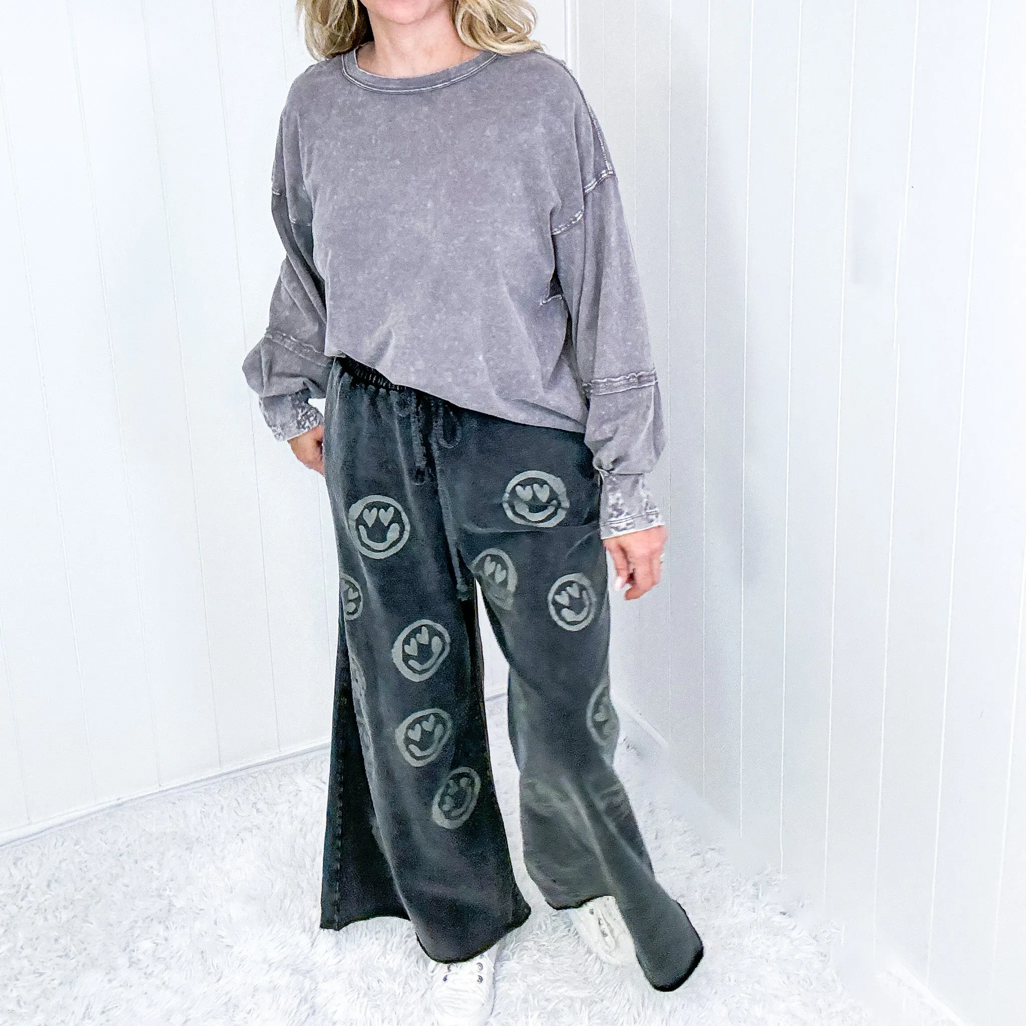 Be Happy Cropped Wide Leg Raw Hem Palazzo Pants in Washed Black