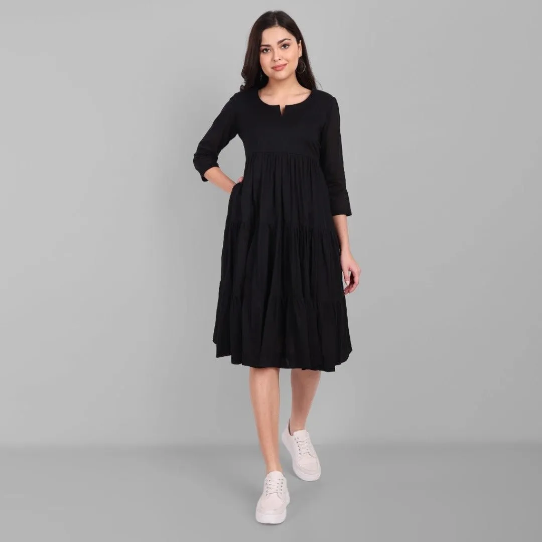 Black Cotton Mul Short Graduated Dress