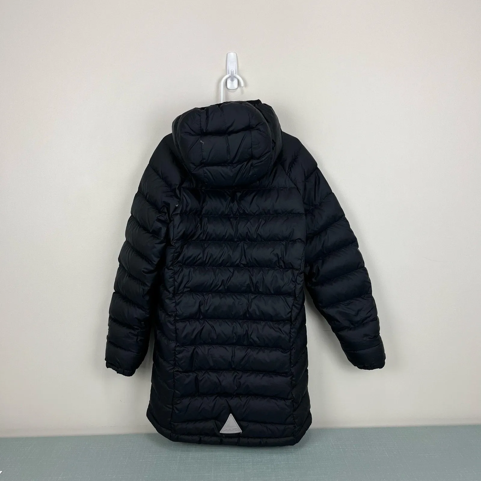 L.L. Bean Girls Ultralight 650 Down Coat Small 8