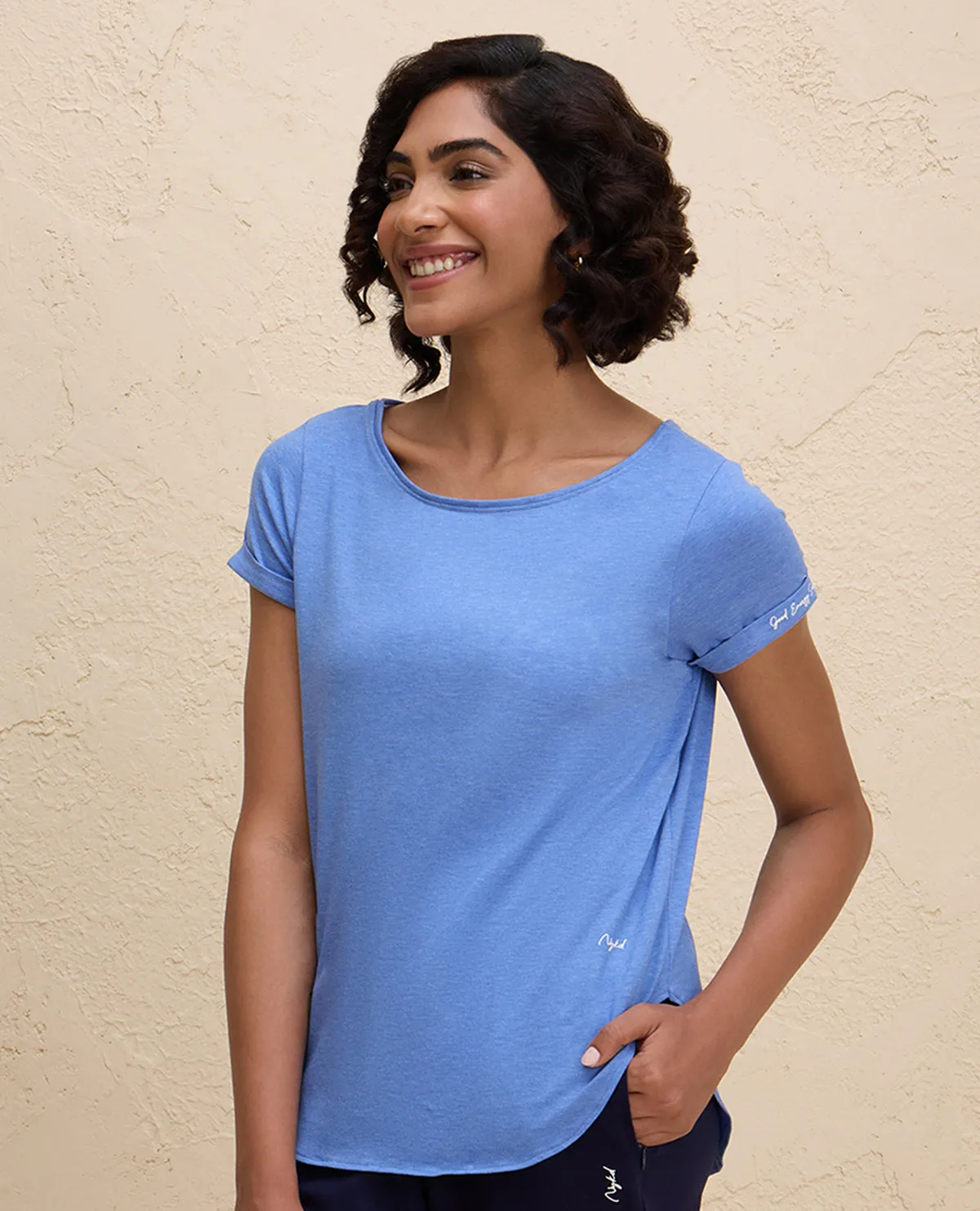 Nykd By Nykaa After Class Apple Bottom Flattering Longline Tee-NYAT272-Blue Melange