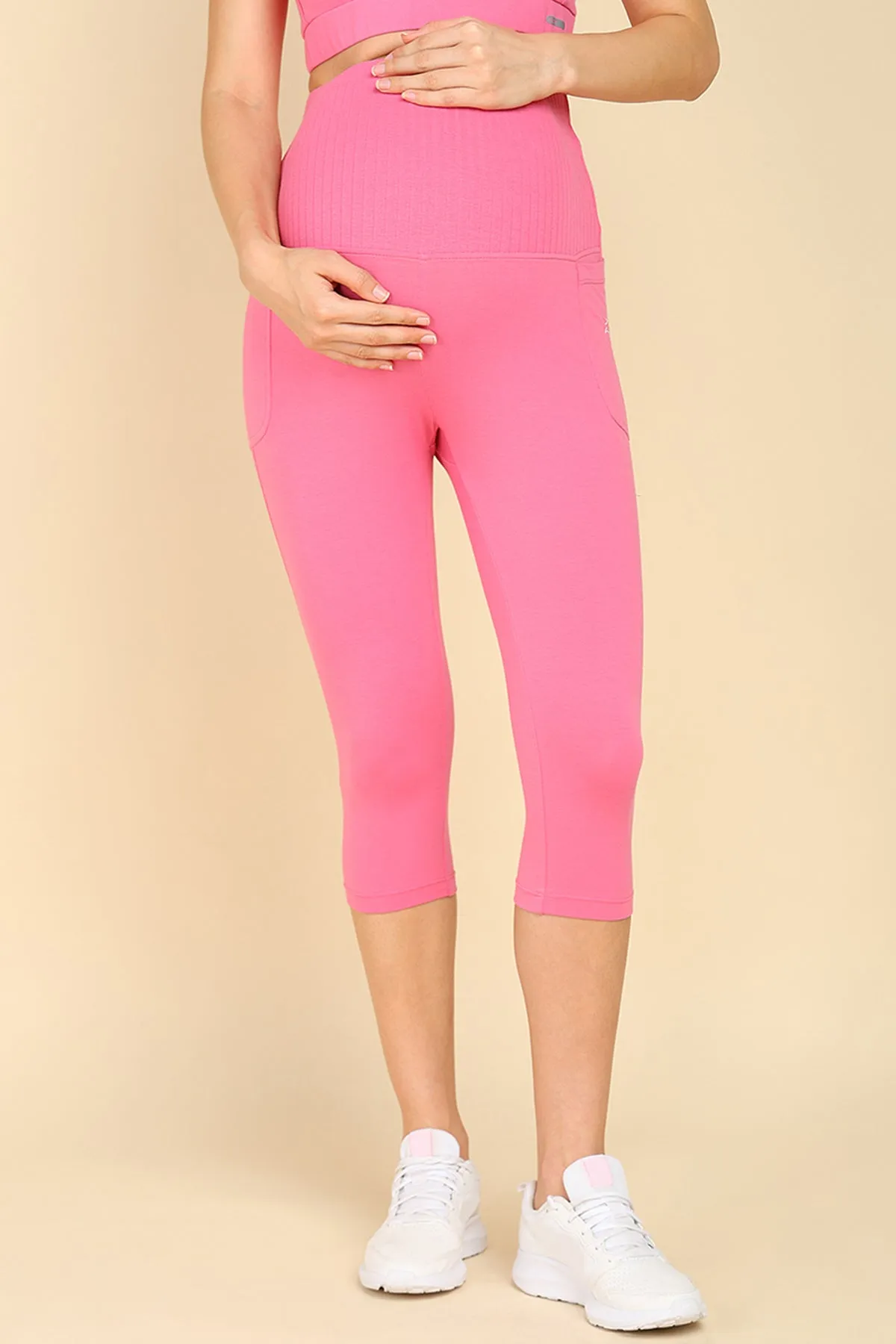 Ribbed Cotton Pink Maternity Capri (Pregnancy & Postpartum)