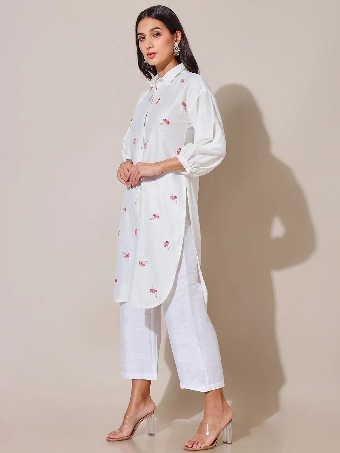 Suhani Collared Ivory  Embroidered Kurta Set