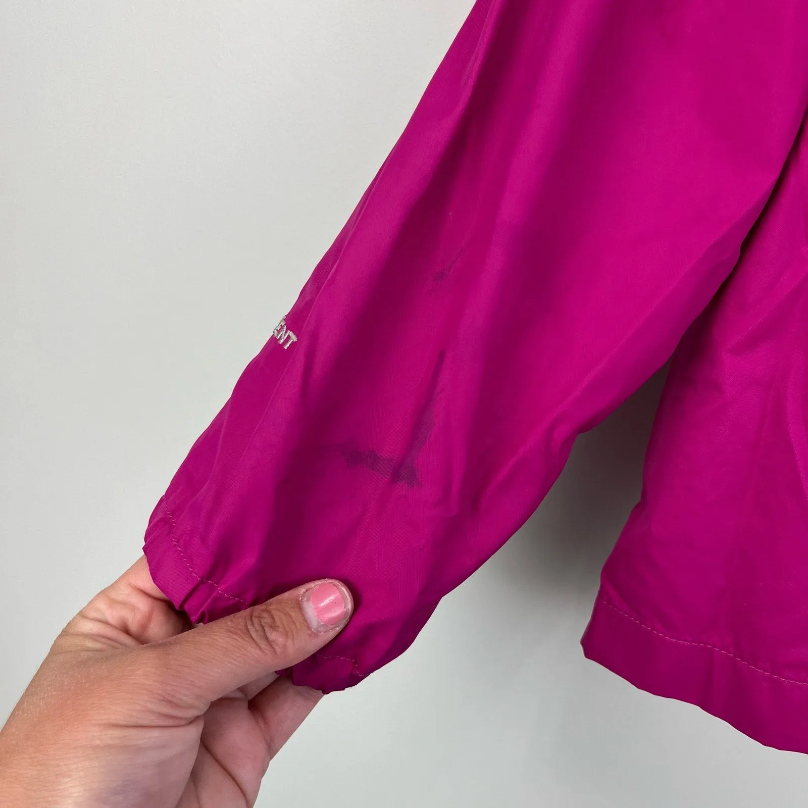 The North Face Girls Fuchsia Windbreaker Jacket 2T